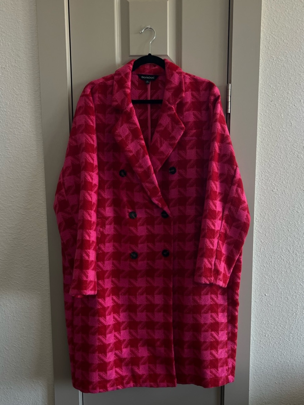 DAVI & DANI Pink Houndstooth Double-Breasted Pea Coat